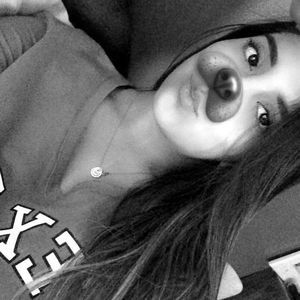 Meet your Posher, Jade